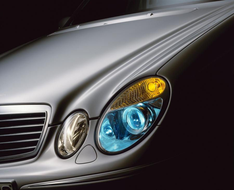  Mercedes-Benz E-Class 2002 года  (фото 311 из 448)
